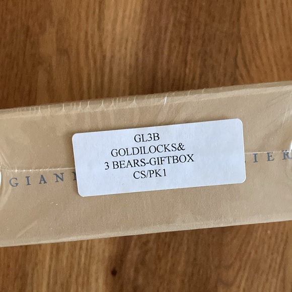 NEW never opened Goldilocks & Three Bears French Milled Soap - Picture 2 of 5